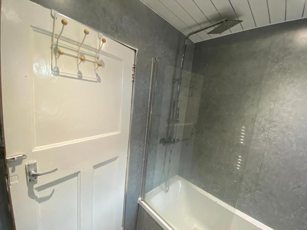 Lovely Private Room In Sandilands Dr Ab24 Aberdeen Zewnętrze zdjęcie